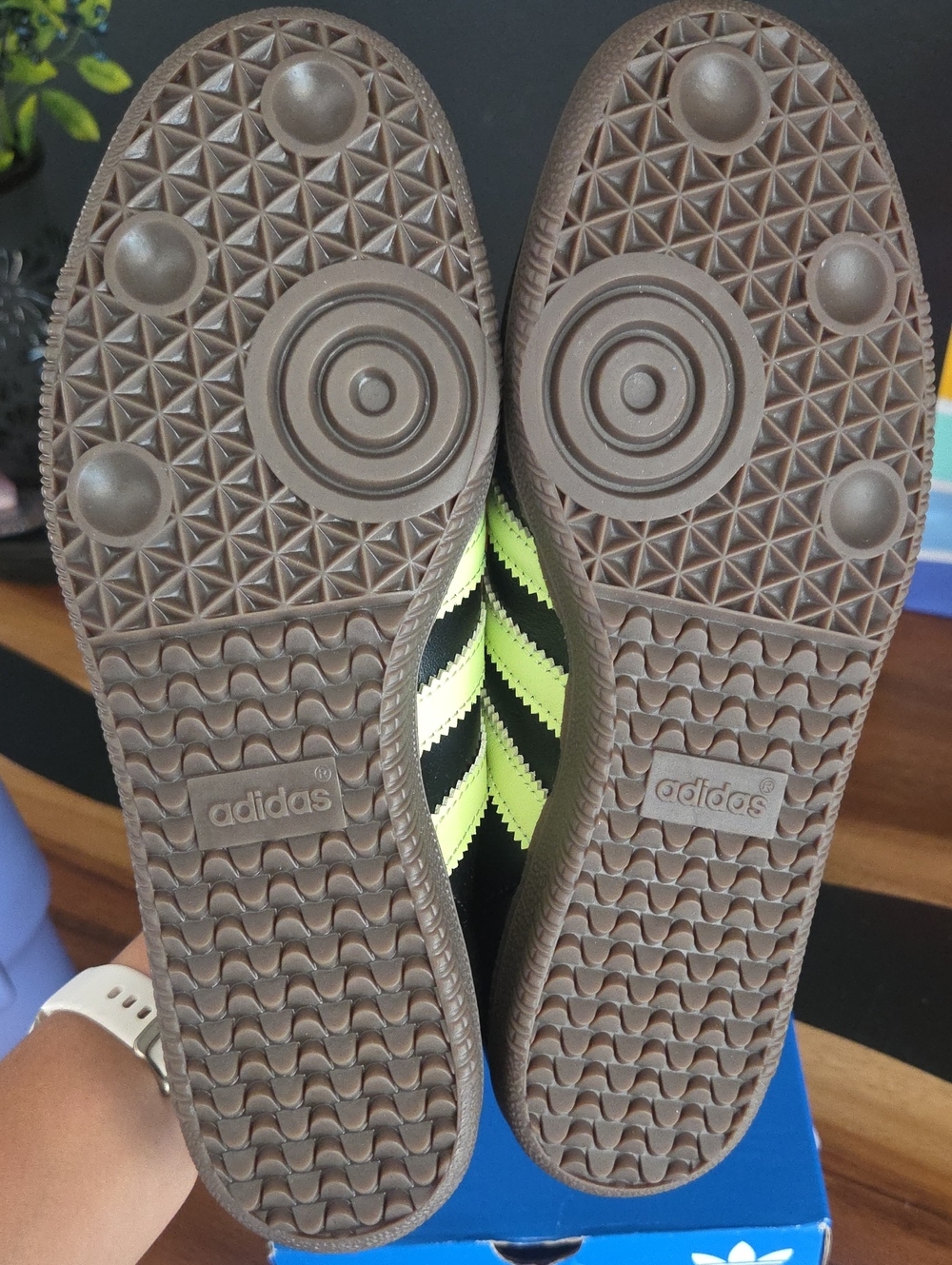 Adidas Black & Green Samba OG Women's Sneaker Size 8 NWT - Picture 9 of 9